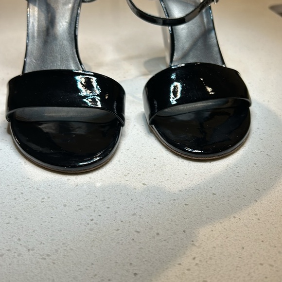 Stuart Weitzman Clear Lucite Heels Open Toe Black Strap Slingback Heels - Picture 4 of 15